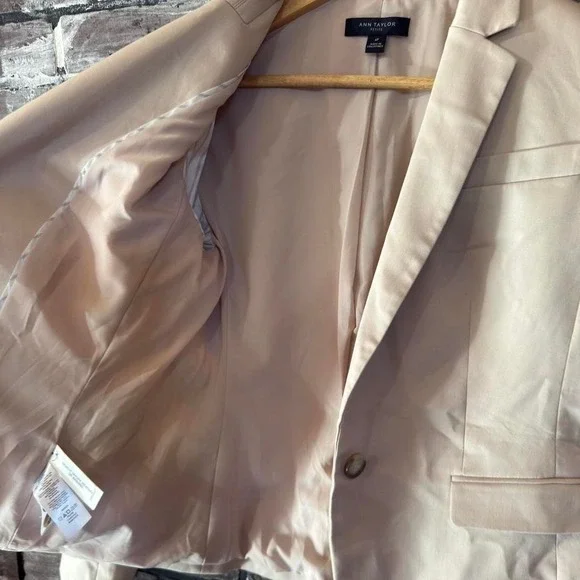 Ann Taylor Blazer Women 6P Beige Cotton Career Office Petite Jacket - Picture 4 of 5